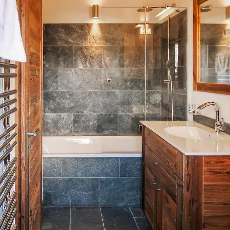 Chalet Les Cimes Chalet