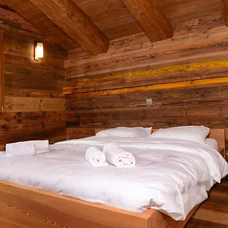 Chalet Les Cimes Chalet *
